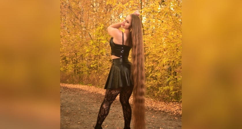 "Однажды косу засосало в печку в салоне автобуса": кировчанки с длиной волос 150 см рассказали о курьезах и реакциях прохожих 