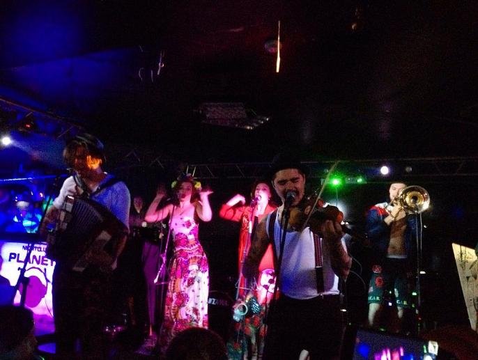 Среда в Кирове: огненный концерт, принципы и особые отношения