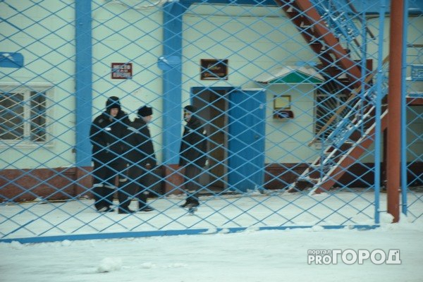 В Кировской области экс-сотрудник колонии получил взятку от заключенного