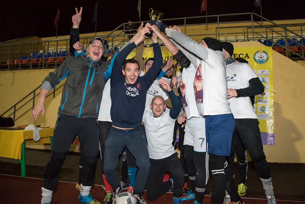 Чемпионат ЛЗБ по футболу: Бизнесмены готовятся к новым сражениям!