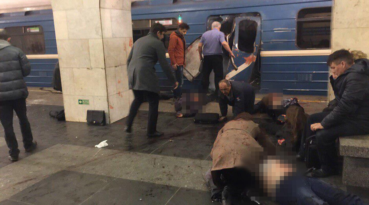 В метро Санкт-Петербурга прогремел взрыв: есть погибшие