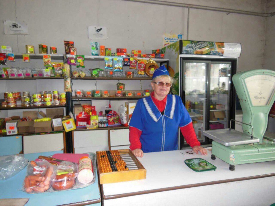 В поселке Кировской области закрывают единственный магазин