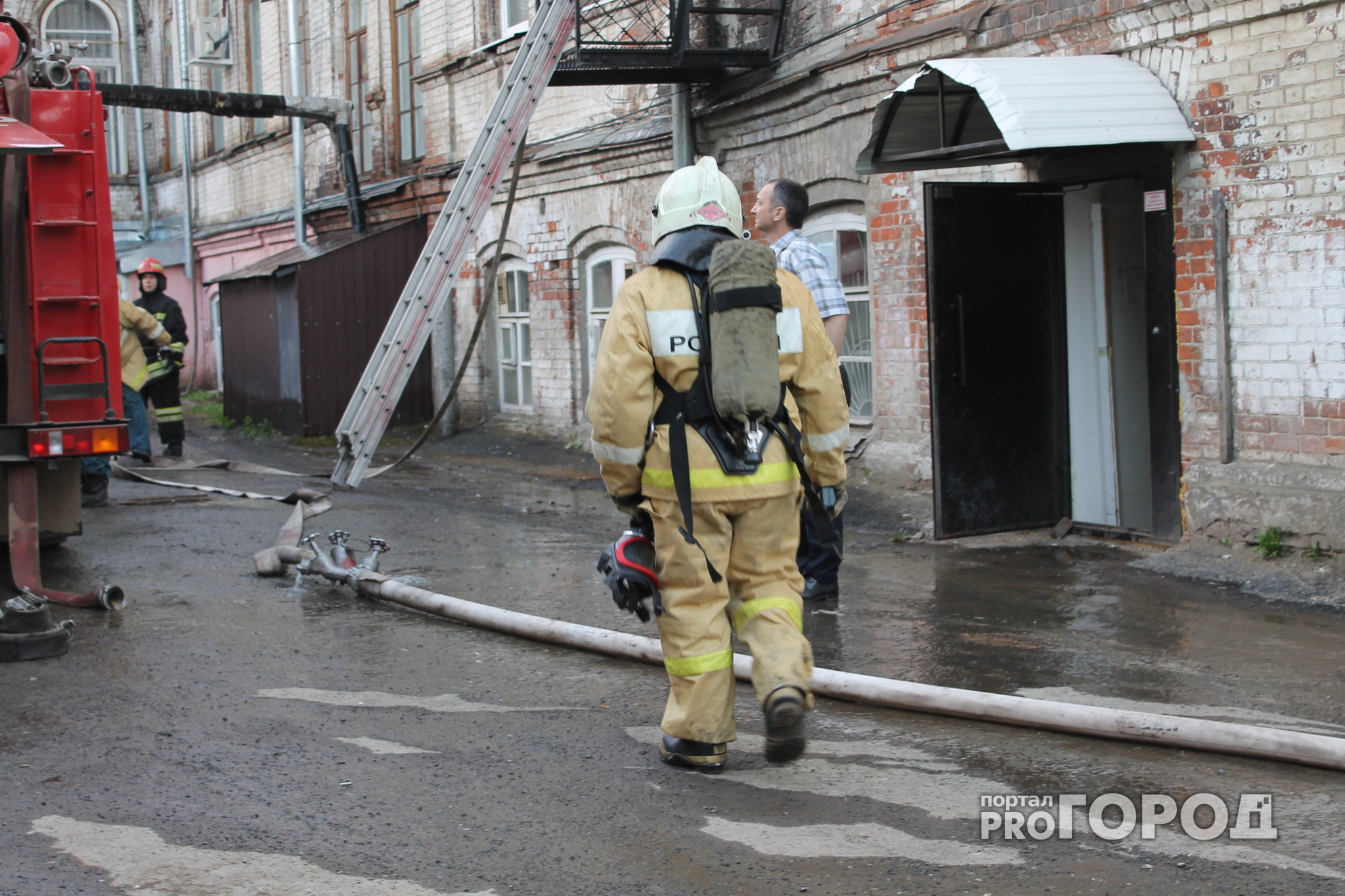 В Кирове произошел пожар в общежитии колледжа