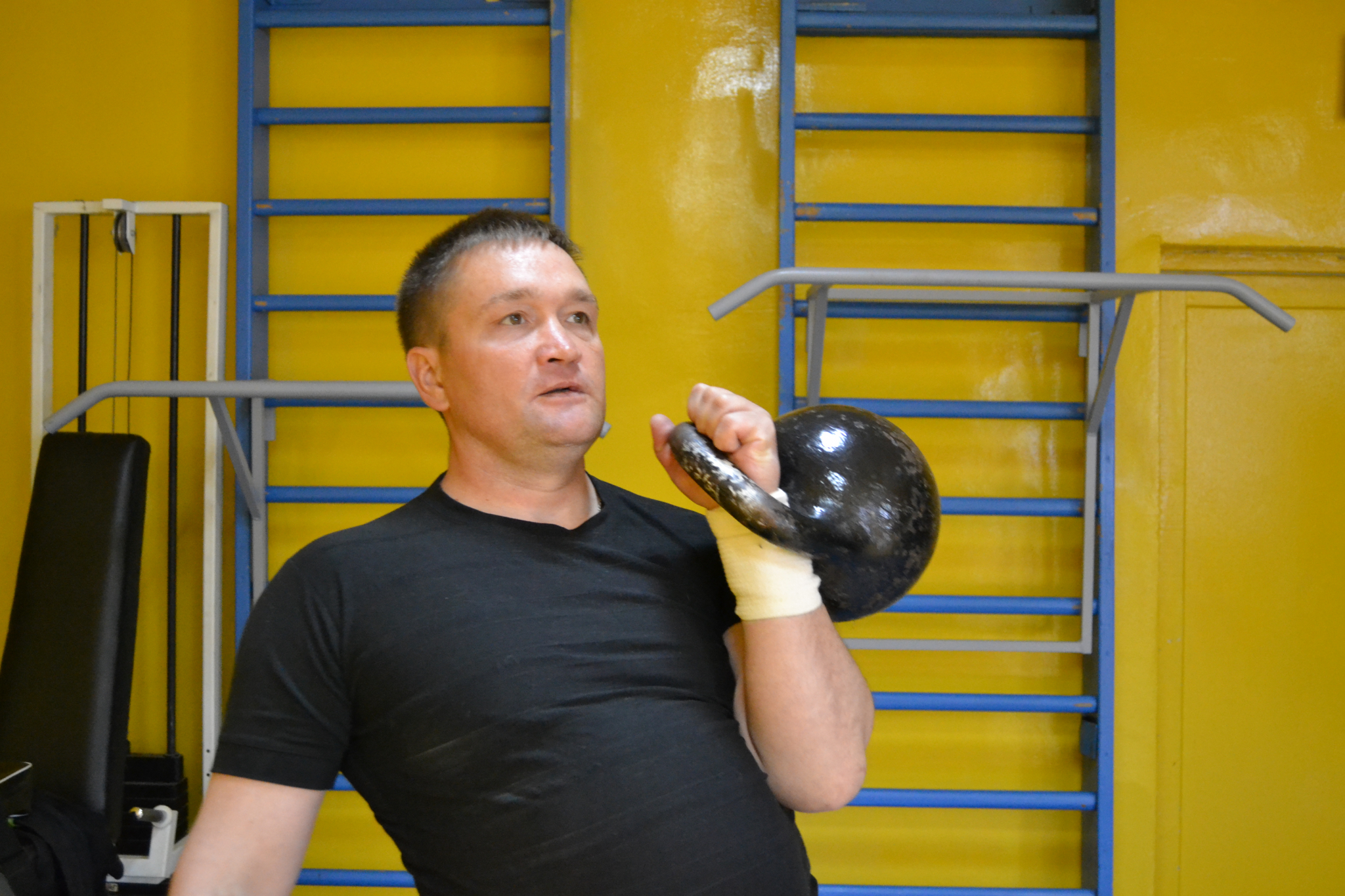 Кировчанин, поднявший гирю 800 раз: «Чтобы не сойти с ума в тюрьме, я стал заниматься спортом»