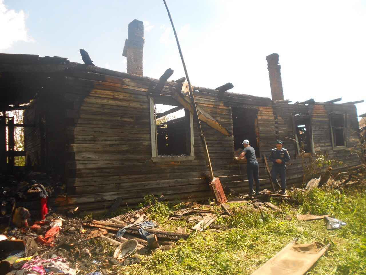 В Кировской области сгорел дом: на пепелище нашли тела двух человек