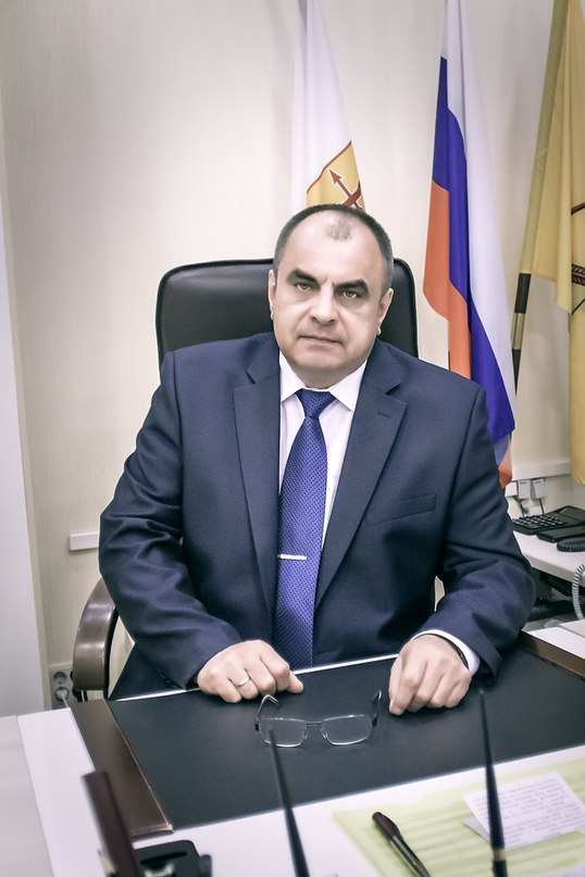 Глава администрации Кирова оказался в конце национального  рейтинга мэров