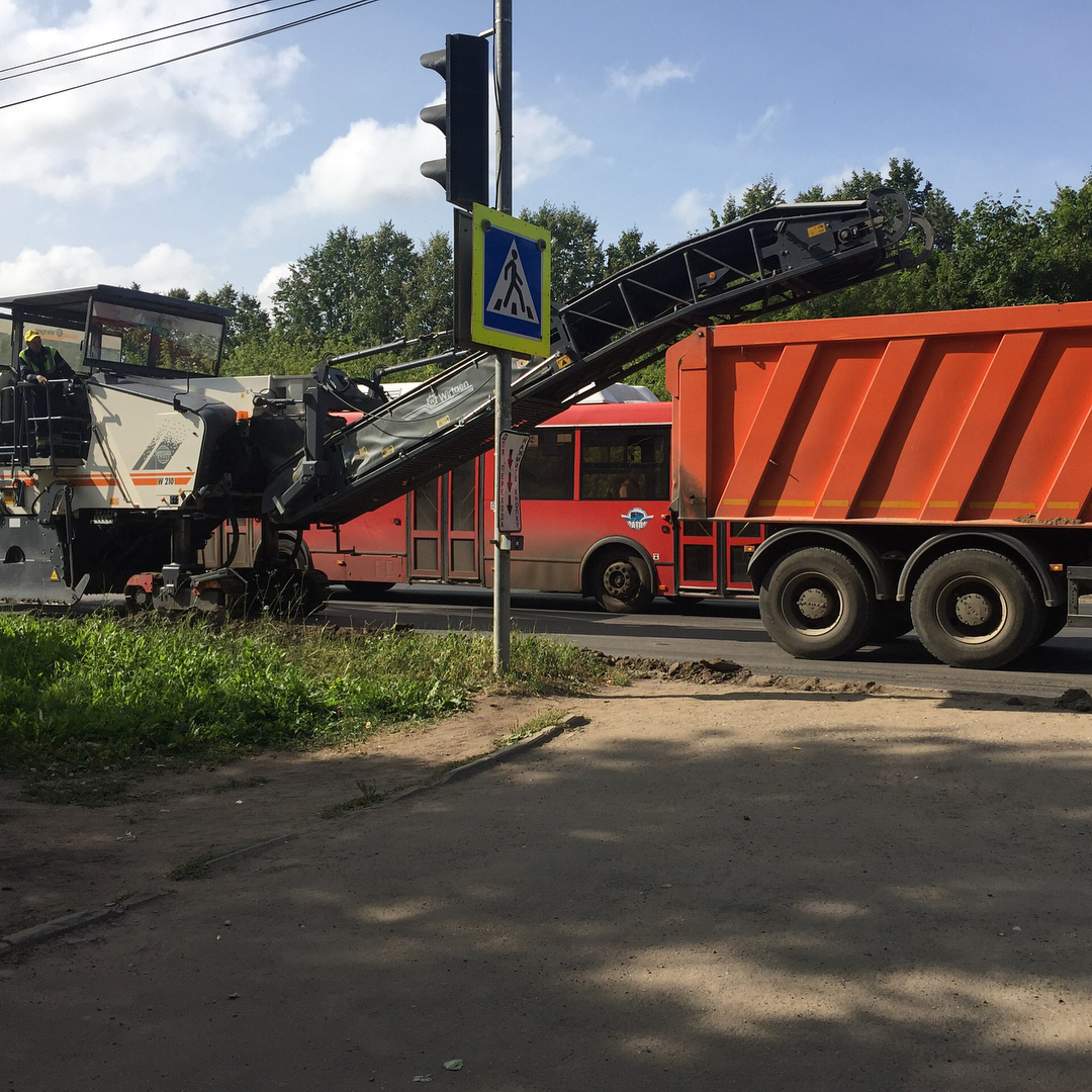 Проверка слухов: на Ленина в Кирове сняли новый слой асфальта?