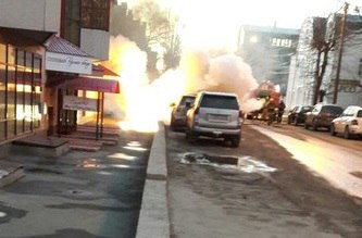 В Кирове во время стоянки вспыхнула Toyota Land Cruiser