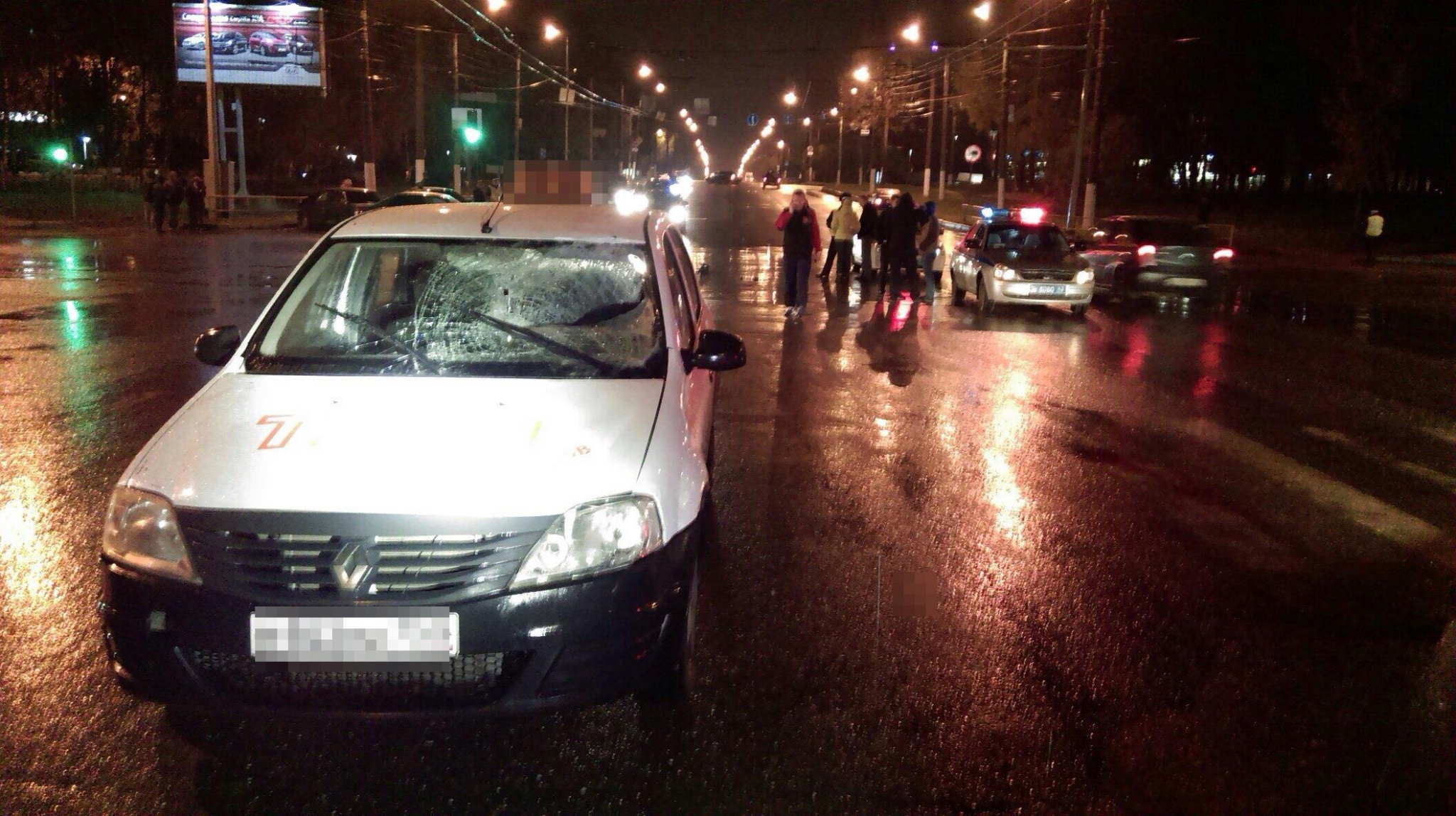 В Кирове таксист сбил двоих автоинспекторов: один из пострадавших погиб