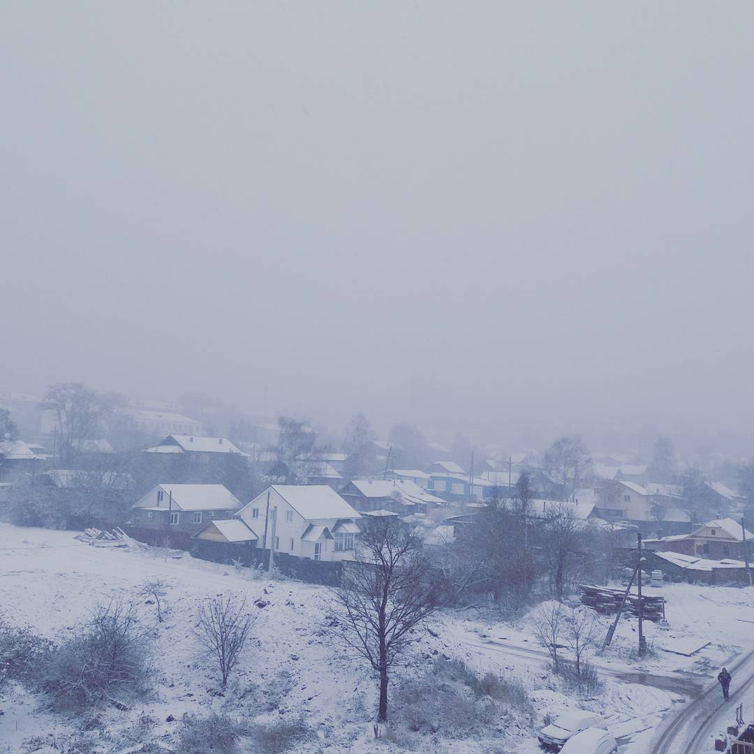 Снежное утро: кировчане делятся фото и видео снегопада в соцсетях