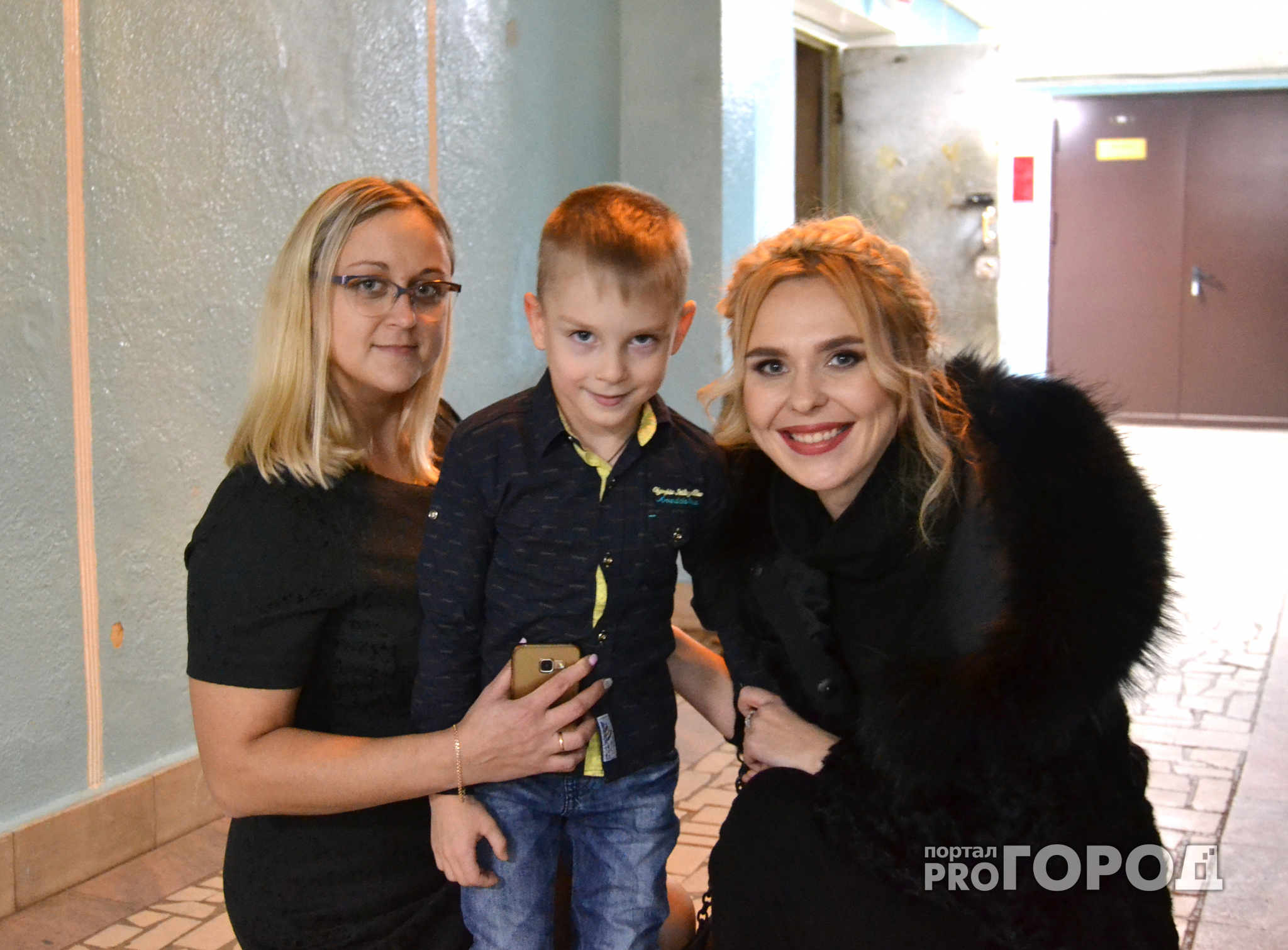 Певица Пелагея в Кирове исполнила мечту 5-летнего мальчика с ДЦП