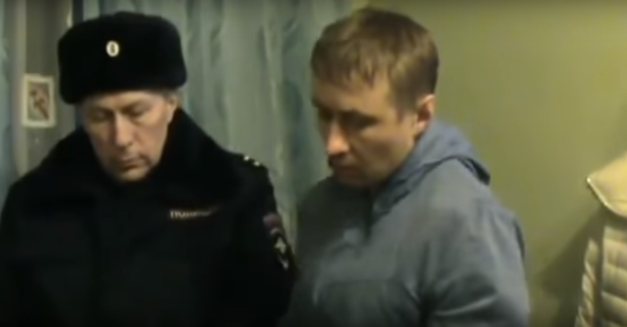 Опубликовано видео эксперимента на месте убийства годовалой девочки в Кирове