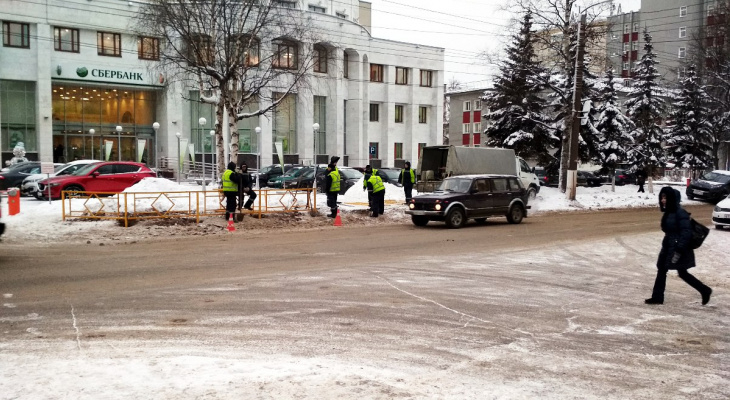 В Кирове на улице Дерендяева появился пешеходный переход