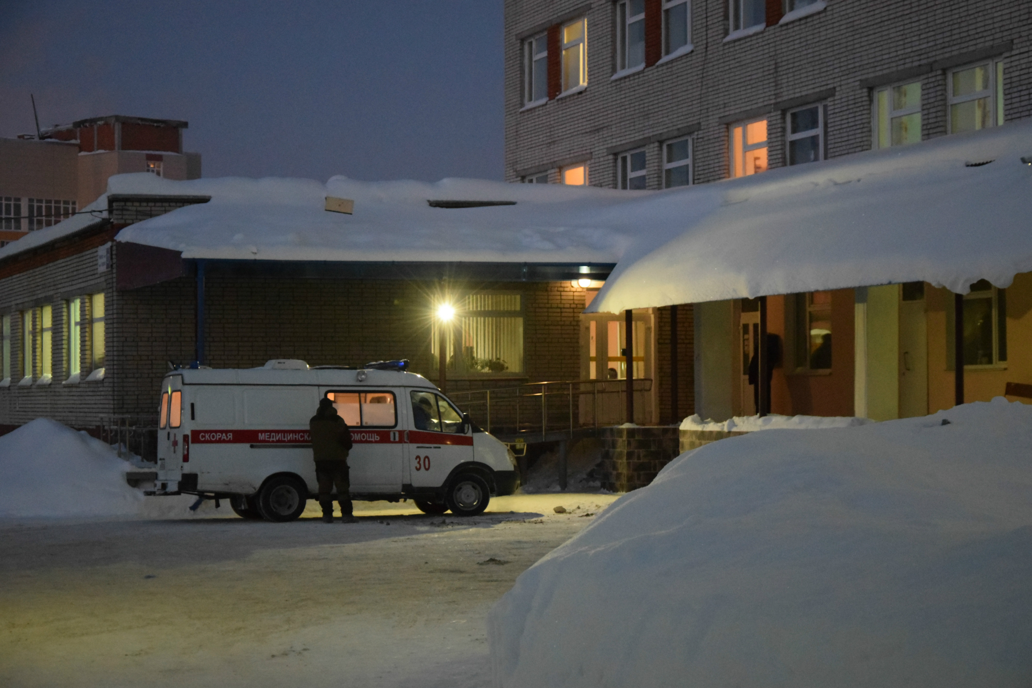 Что обсуждают в Кирове: ограбление банка и полицейский, убивший мужчину