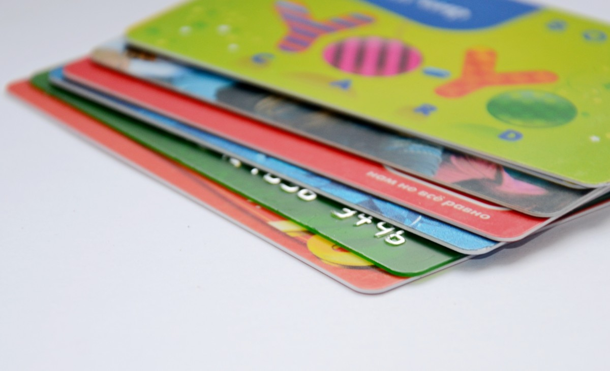«Ростелеком» и Touch Bank запускают новую банковскую карту «Синица»