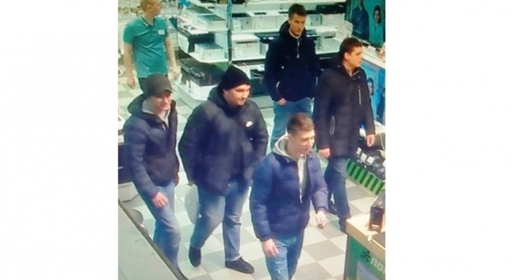 Что обсуждают в Кирове: уголовное дело на физрука и кража в магазине электроники