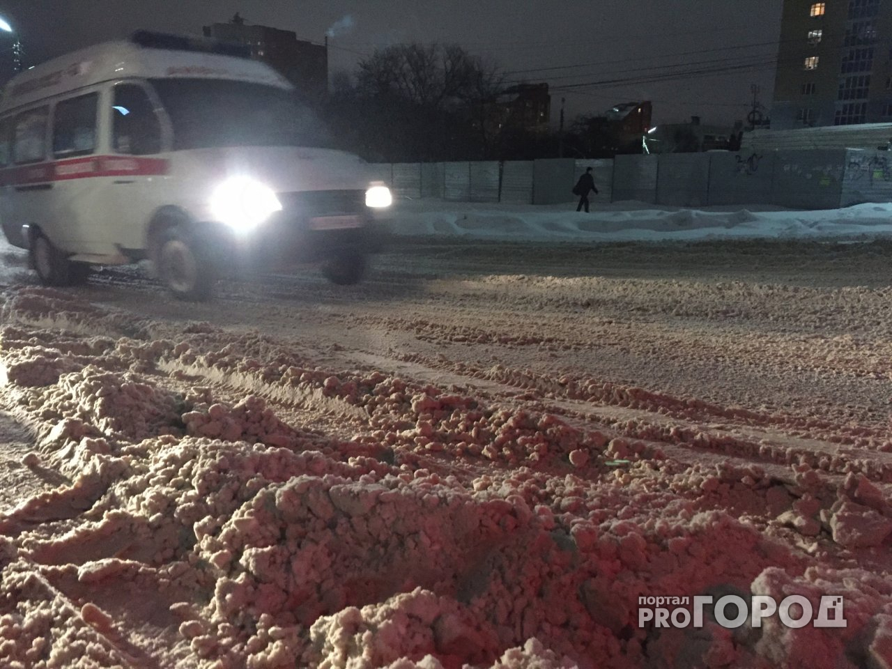 В Казани грузовик с кировскими номерами попал в ДТП: есть пострадавший