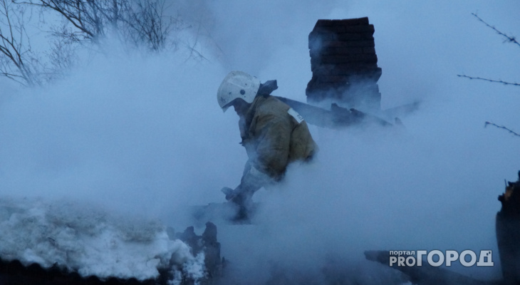 В Кировской области в выходные в пожарах погибли два человека