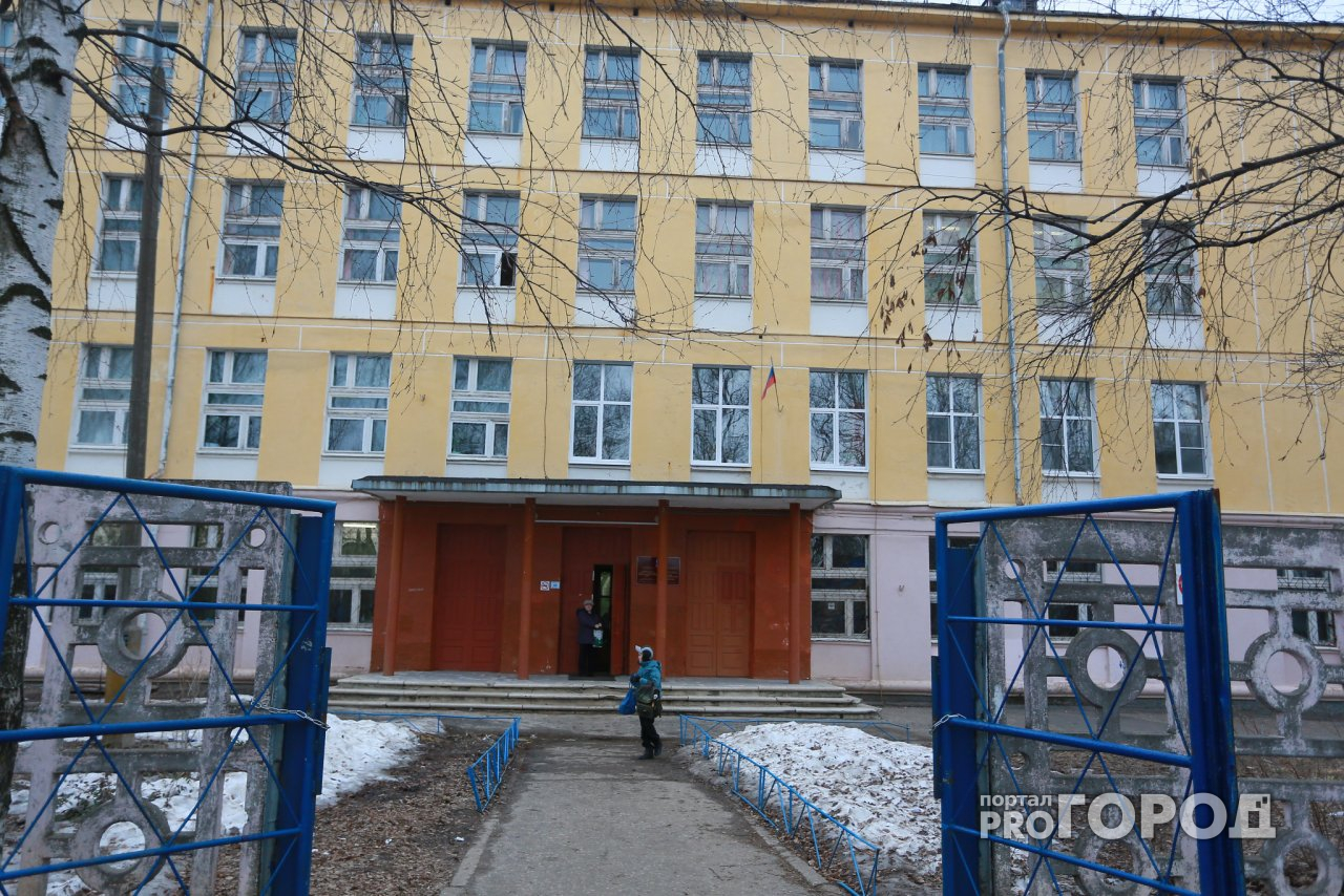 Власти рассказали, сколько школ в Кирове нужно, чтобы не было второй смены