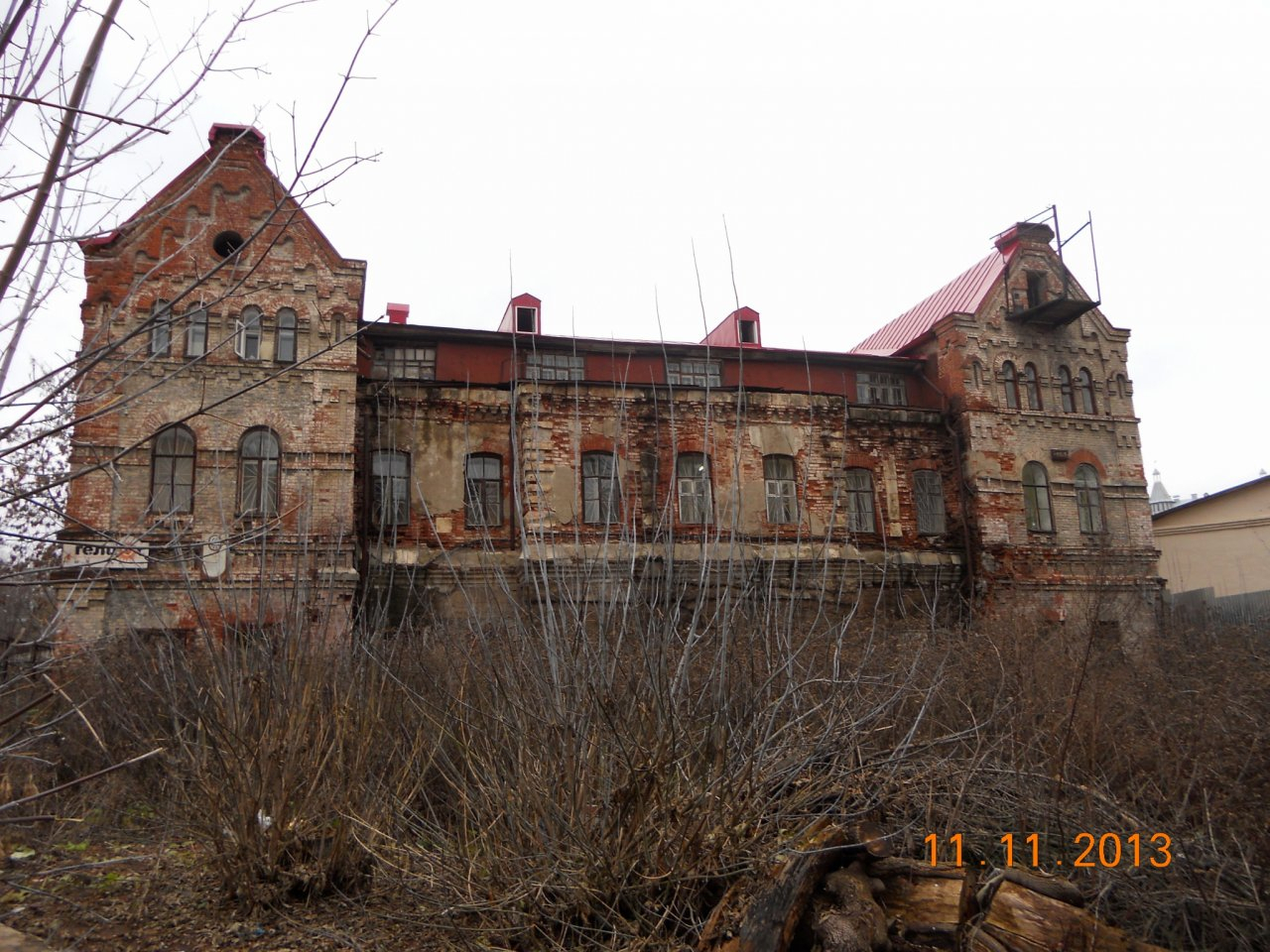 В Кирове не смогли продать самое старое здание