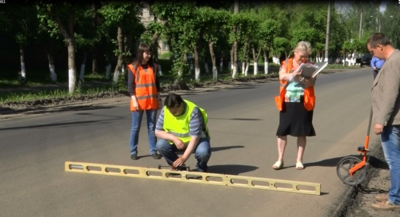 Киров заплатит 1,5 миллиона московской лаборатории, которая проверит качество асфальта