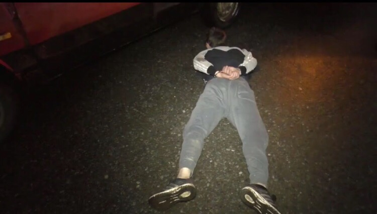 В Кирове бесправник на "Ладе" врезался в машину ДПС