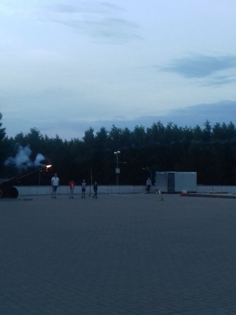 В Кирове запустили фейерверк из пушки в парке Победы