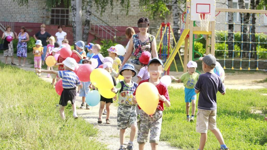 В Кирове у ЦУМа пропали дети: мальчики 5 и 6 лет ушли из детского сада