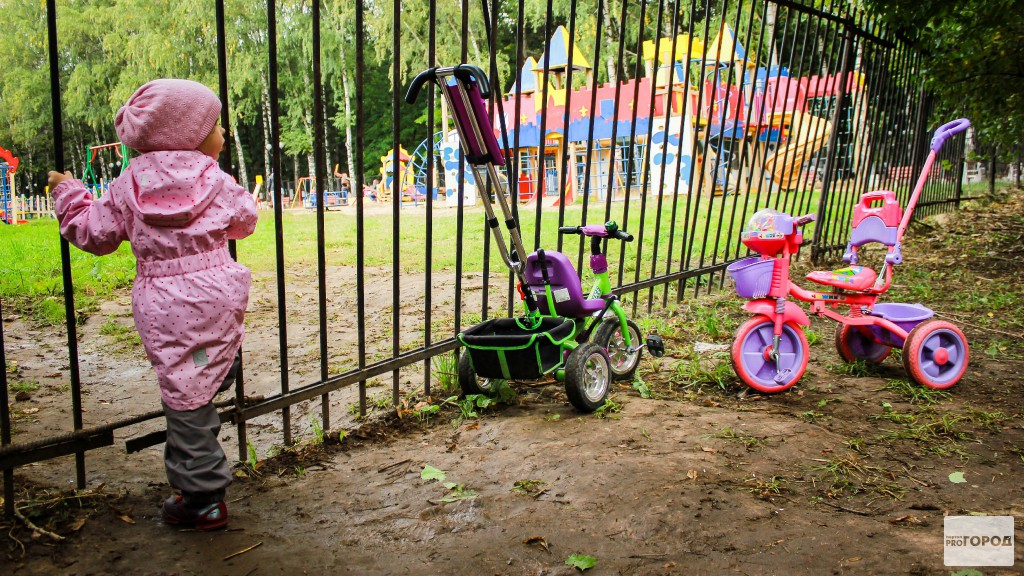 Более 2 тысяч детей не получили место в детских садах в Кирове
