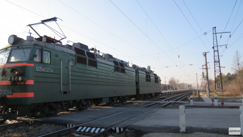 В Нововятском районе поезд насмерть сбил мужчину с тростью