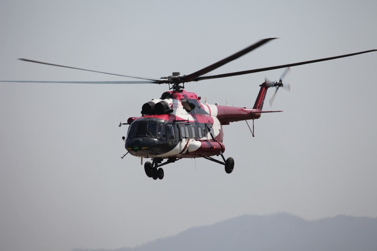 Вертолет с кировчанами на борту совершил жесткую посадку в горах: погибли 5 человек