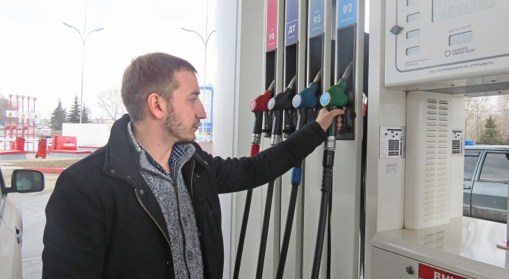 С 2019 года в России повысят акцизы на топливо: что станет с ценами на бензин