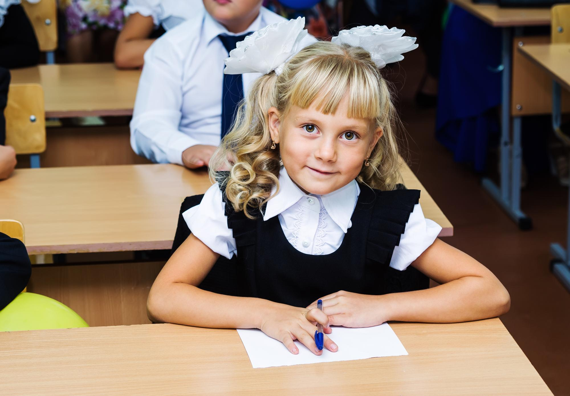 Сколько стоит собрать ребёнка в школу в Кирове