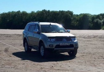 Угнанный Mitsubishi Pajero Sport вернули кировской семье