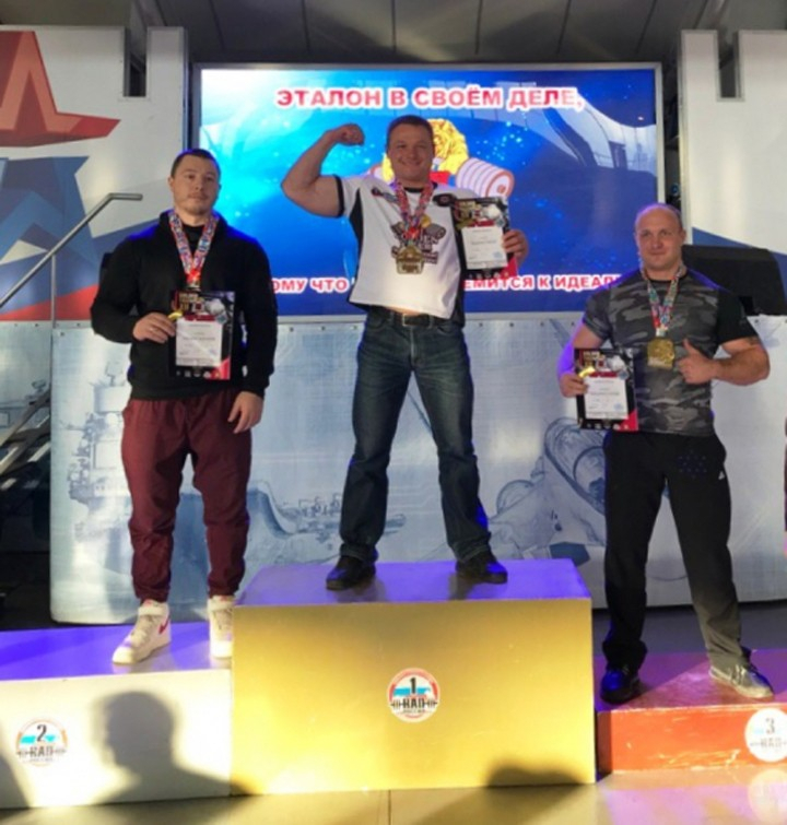 Полицейский из Кирова стал чемпионом мира по пауэрлифтингу