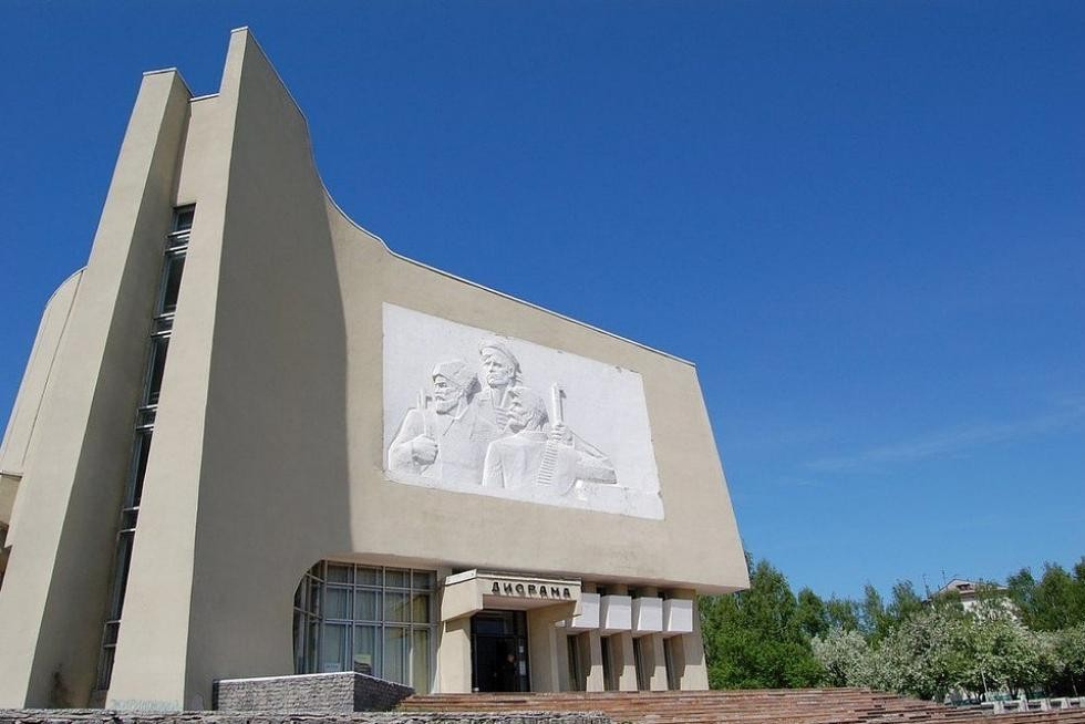 На карте Кирова появились обозначения объектов монументального искусства