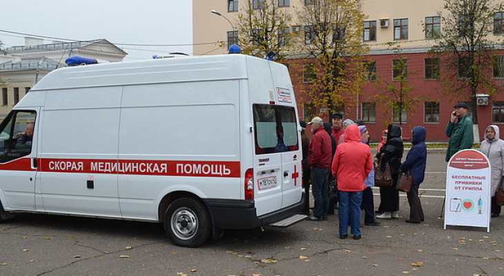 На четырех площадках в Кирове можно бесплатно привиться от гриппа