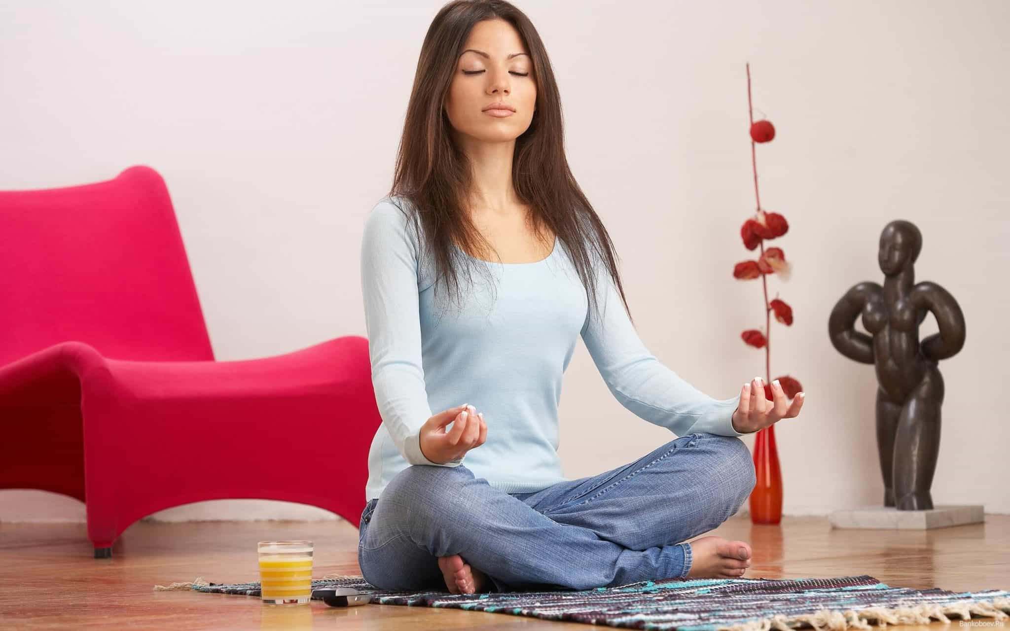 Как медитация помогает избавиться от стресса?