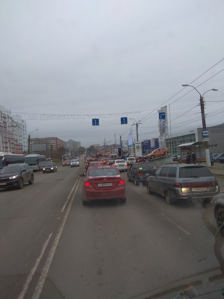 Власти решат проблему пробки на перекрестке Ердякова-Московской