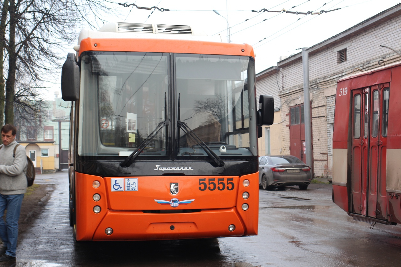 В Кирове возобновил работу беспроводной троллейбус
