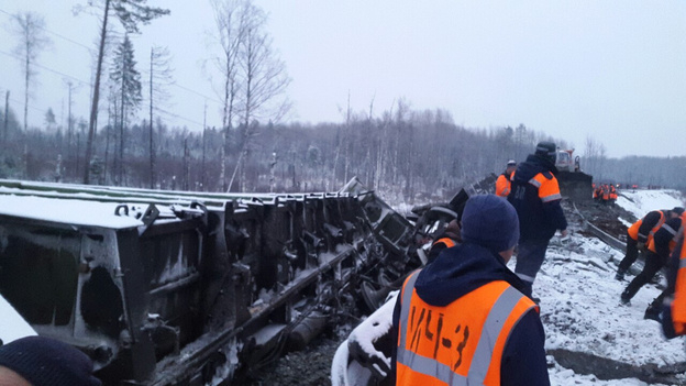 Из-за схода вагонов в Кировской области два поезда сменили маршрут