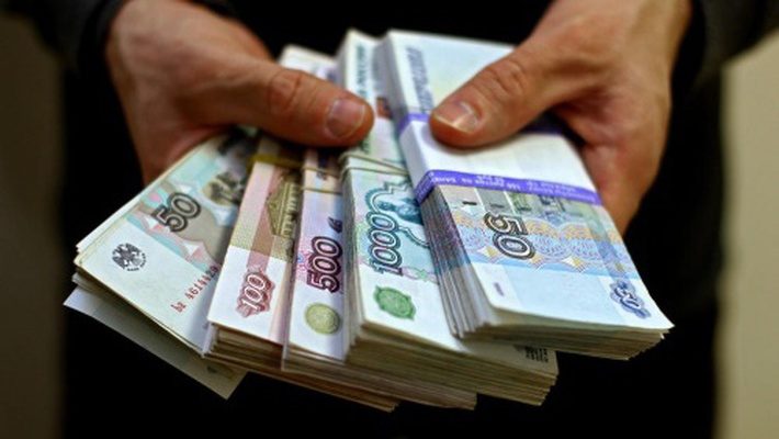 Кировчанин, который задолжал своим детям 700 тысяч рублей, попал за решетку