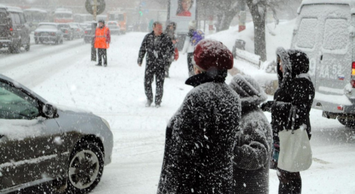 Пасмурно и снежно: прогноз погоды в Кирове на первый рабочий день года