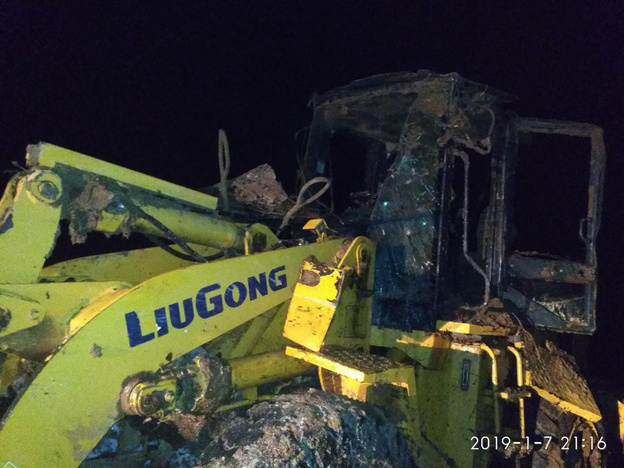 В Кировской области водитель погрузчика погиб, съехав с трассы в карьер