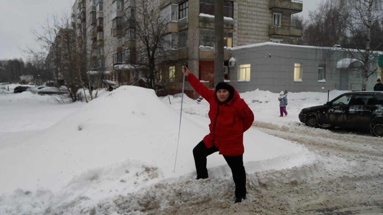 После снегопадов в Кирове сугробы достигают 170 сантиметров