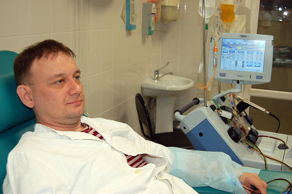 Кировский росгвардеец стал донором костного мозга для 2-летнего малыша
