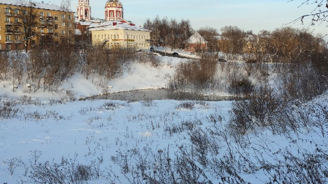 В историческом квартале Кирове образовался пруд