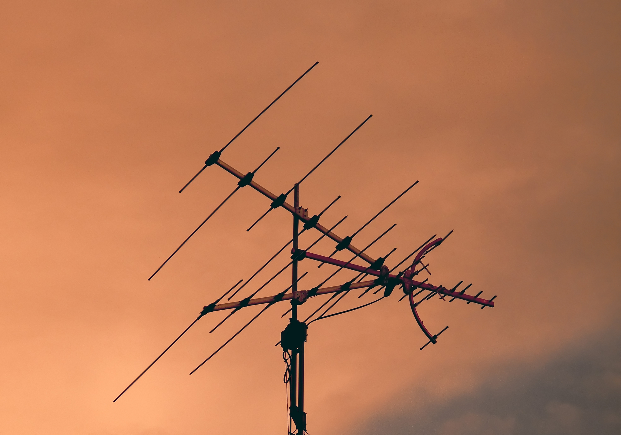 Что надо знать про отключение аналогового телевещания в Кировской области?