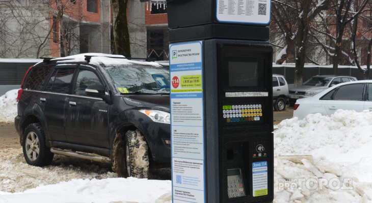 "Обочины станут платными": комментарии водителей по поводу платных парковок в центре Кирова