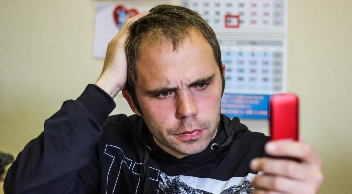 В Кирове судебные приставы звонят должникам на личные мобильные номера